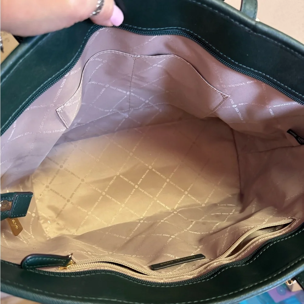 MICHAEL KORS Large Hunter Green Saffiano Leather Shoulder Tote Bag